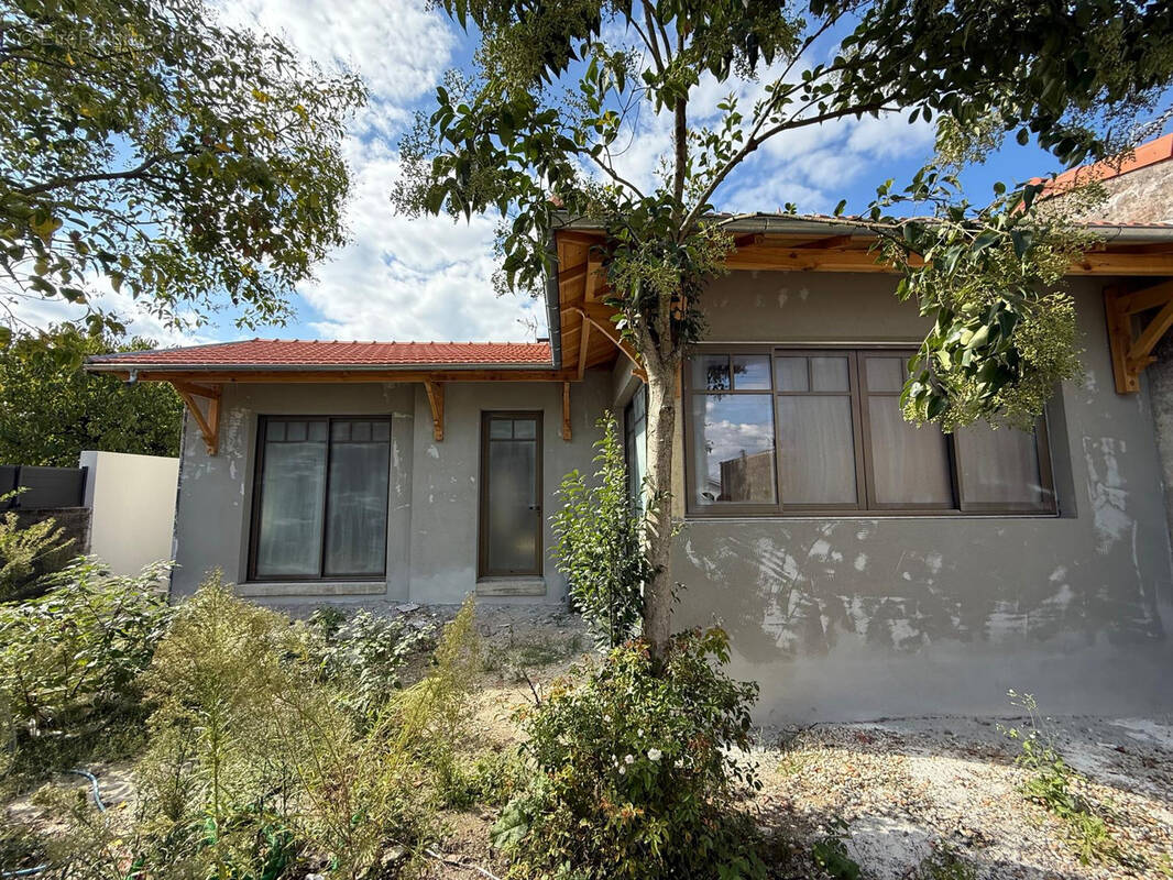 Maison à LE BOUSCAT