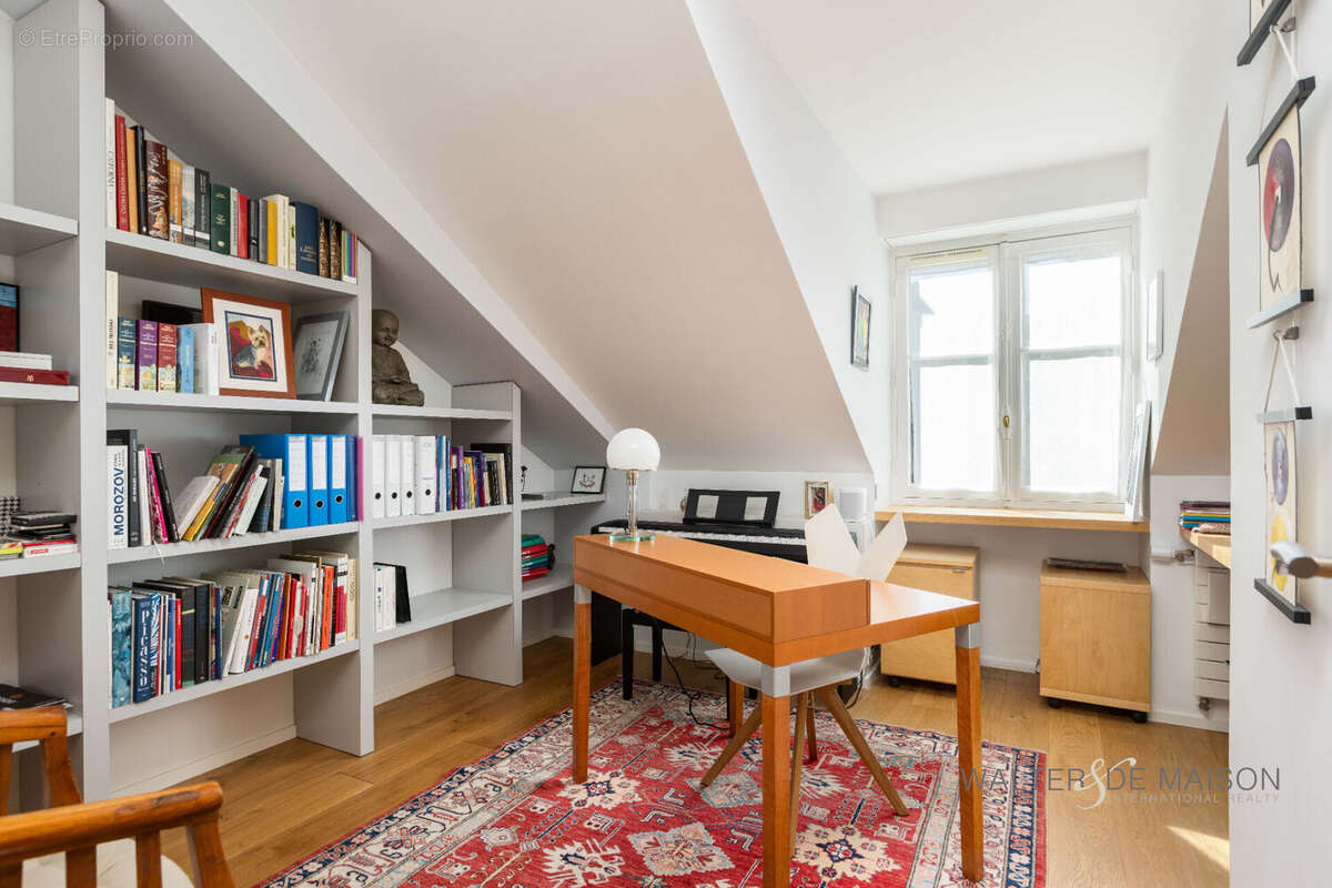 Appartement à PARIS-6E