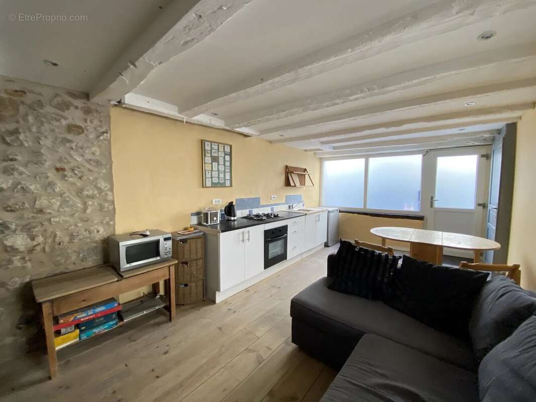 Maison à LE DORAT