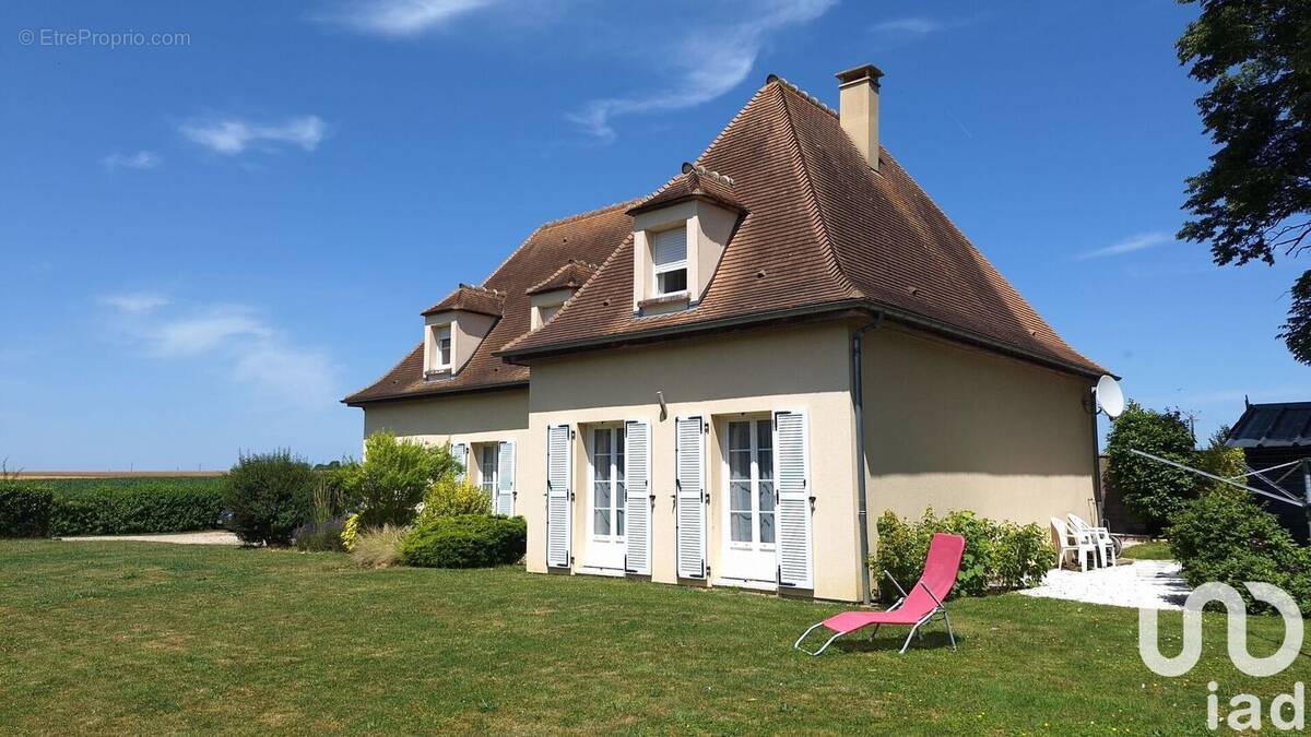 Photo 1 - Maison à LE PLESSIS-HEBERT
