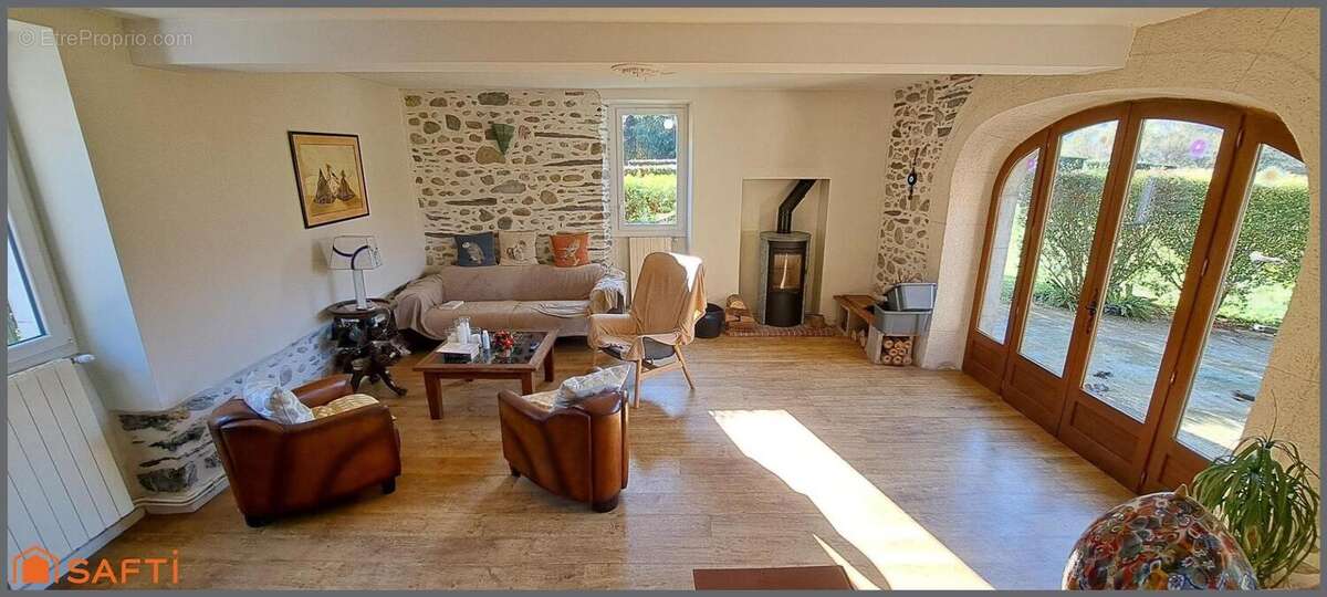 Photo 5 - Maison à ISSOR