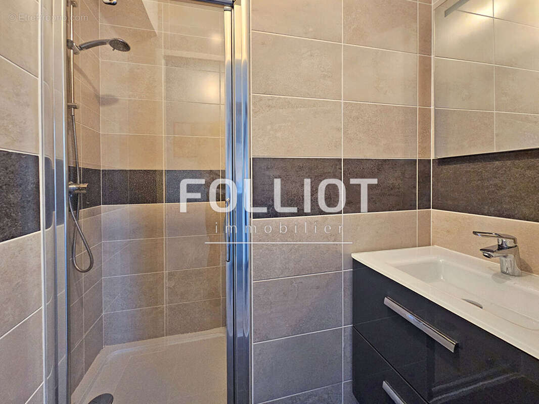 Appartement à MONDEVILLE