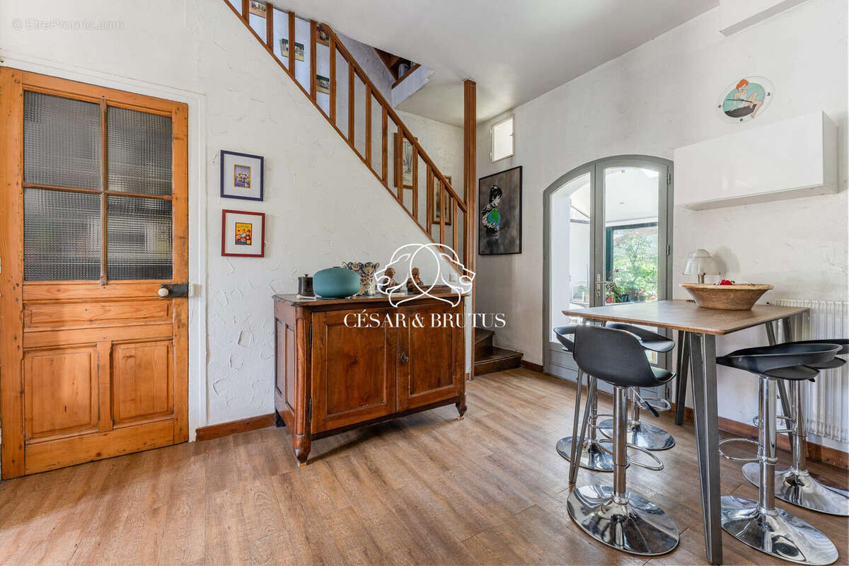 Maison à VILLEURBANNE