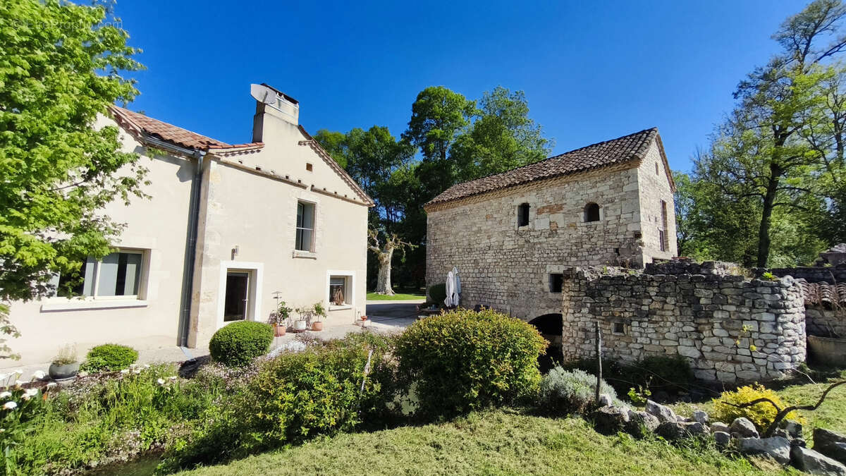 Maison à BAGAT-EN-QUERCY