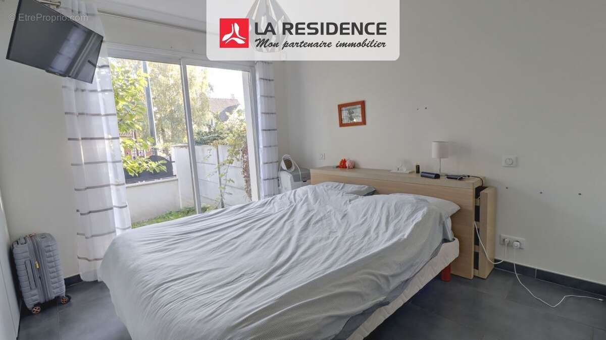 Maison à CONFLANS-SAINTE-HONORINE