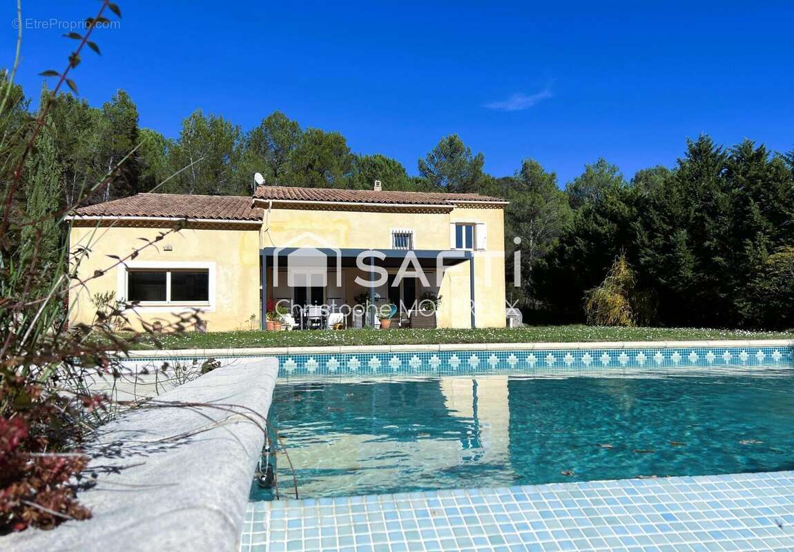 Photo 2 - Maison à BRIGNOLES