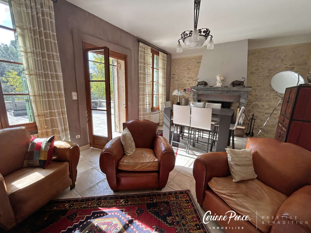 Maison à NIMES