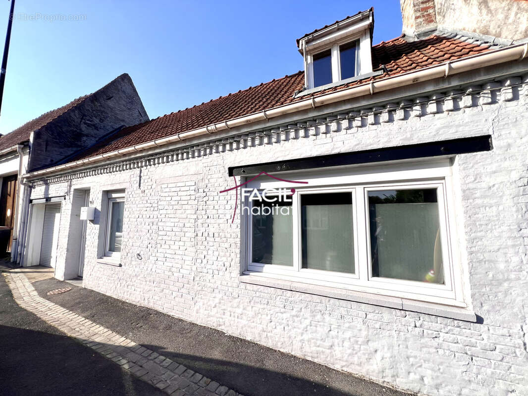 Maison à EVIN-MALMAISON