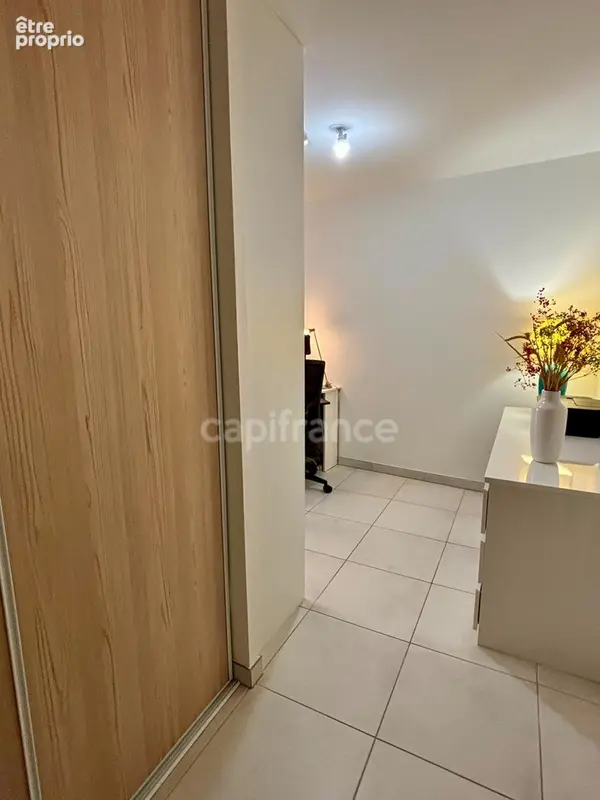 Appartement à vendre 4 pièces HYERES (83) - Plain pied - 2 parkings - 2 terrasses - photo 43