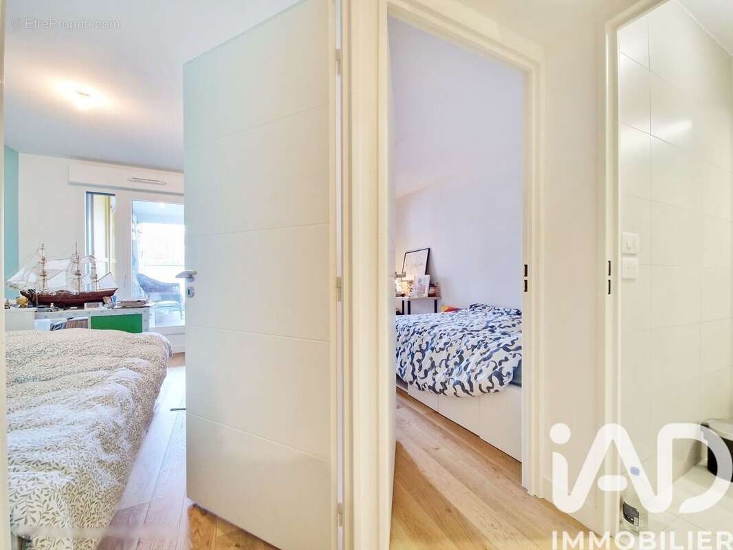 Photo 6 - Appartement à ISSY-LES-MOULINEAUX