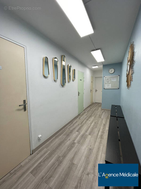 Commerce à PARIS-19E