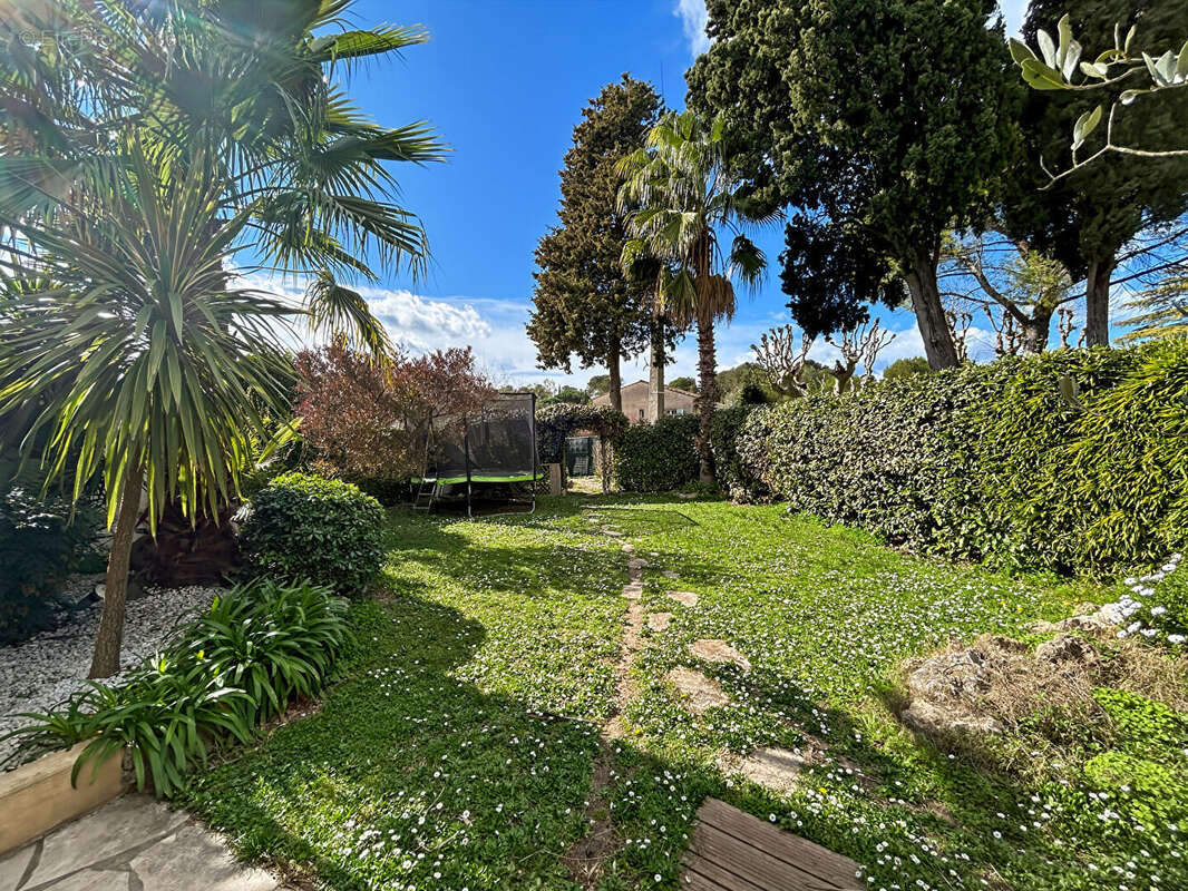 Maison à MOUGINS