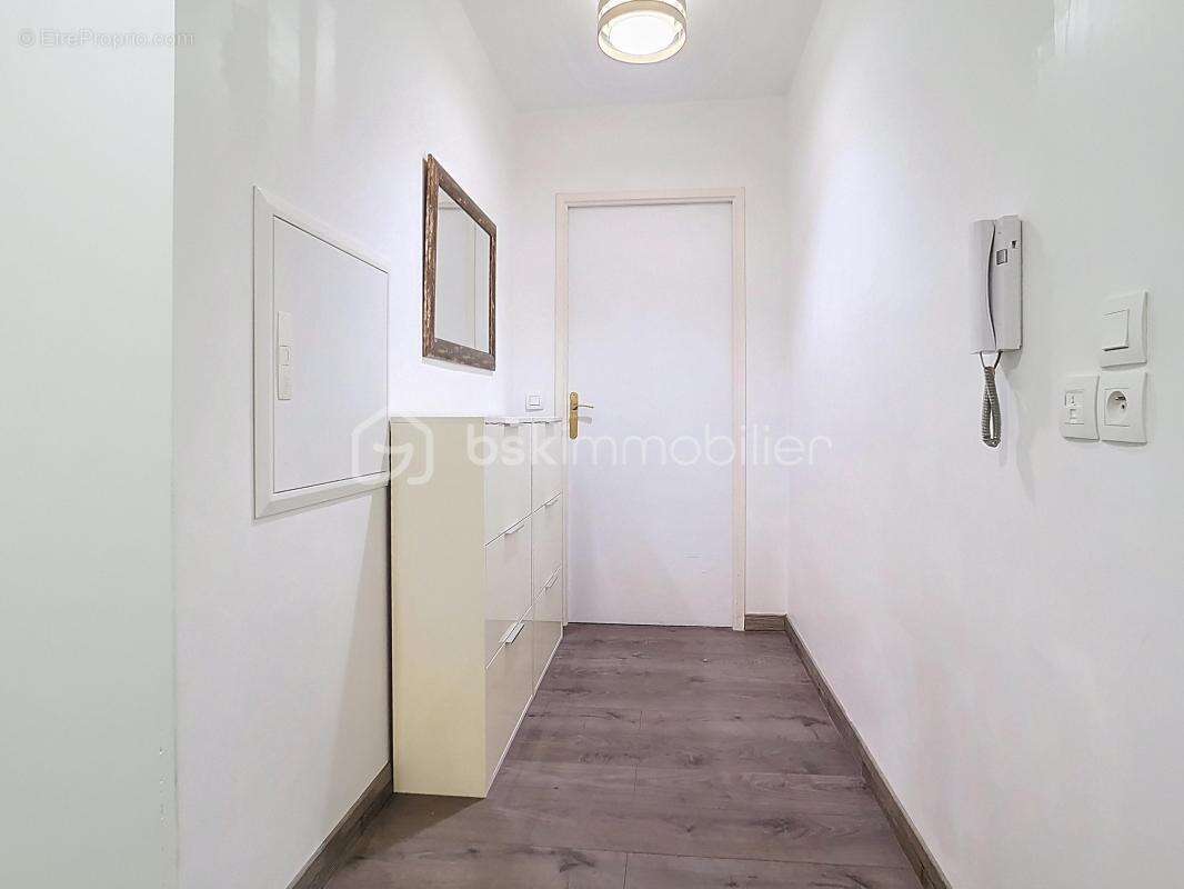 Appartement à SERRIS