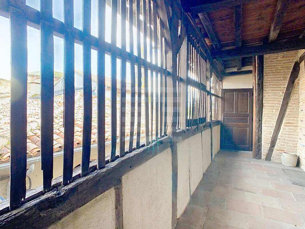 Maison à LISLE-SUR-TARN