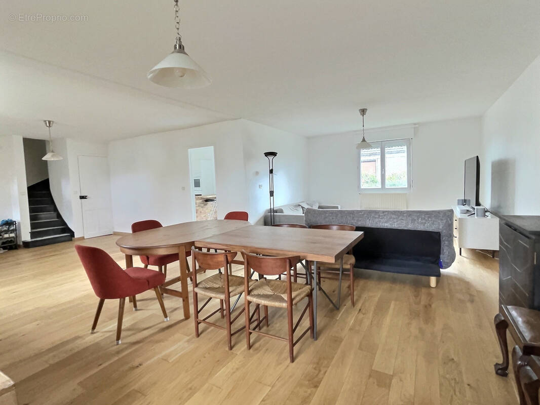 Maison à SAVIGNY-SUR-ORGE