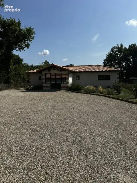 Maison 6 pièces 175 m² à vendre à Vensac (33590) - photo 1