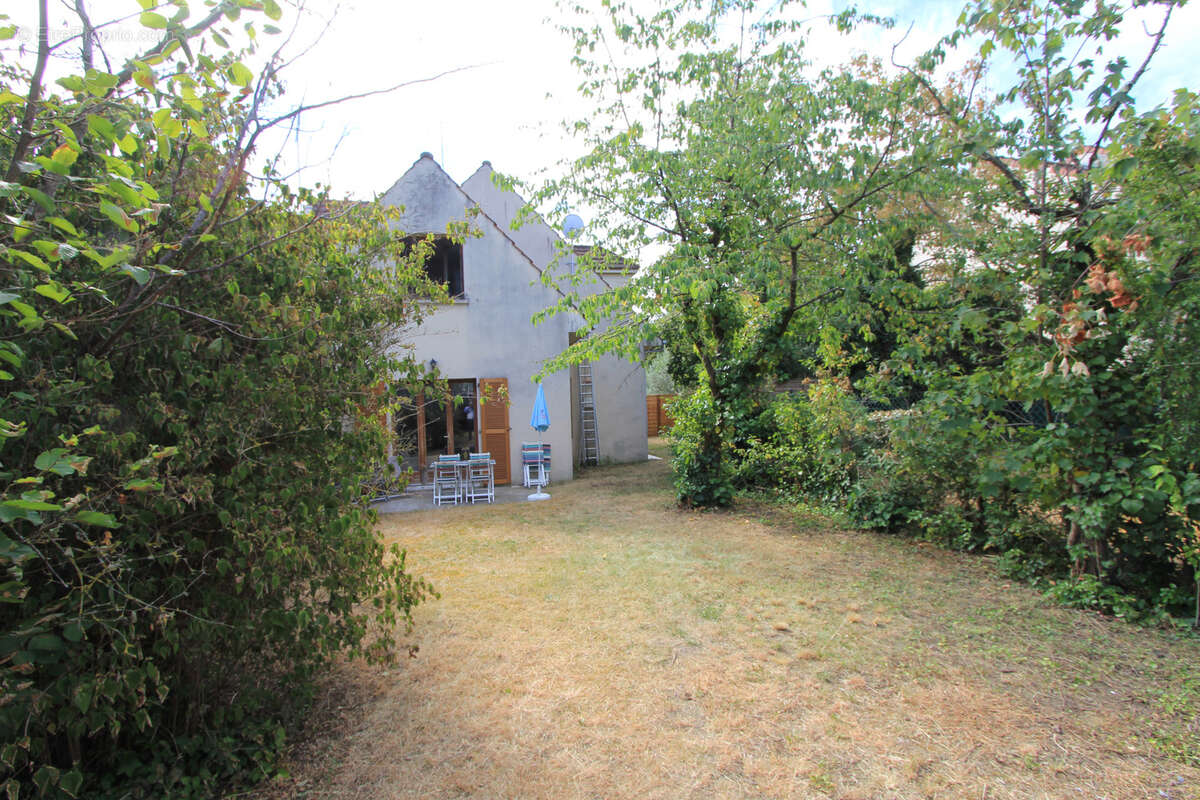 Maison à RUEIL-MALMAISON