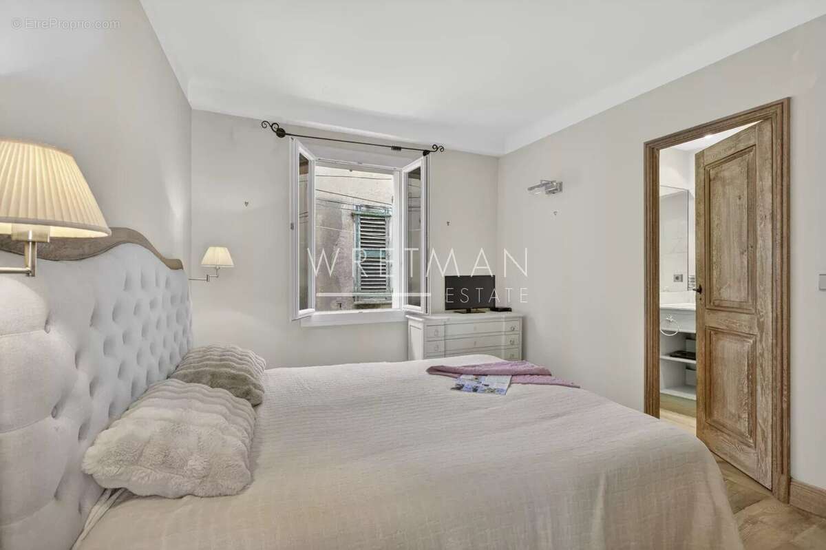 Appartement à SAINT-TROPEZ