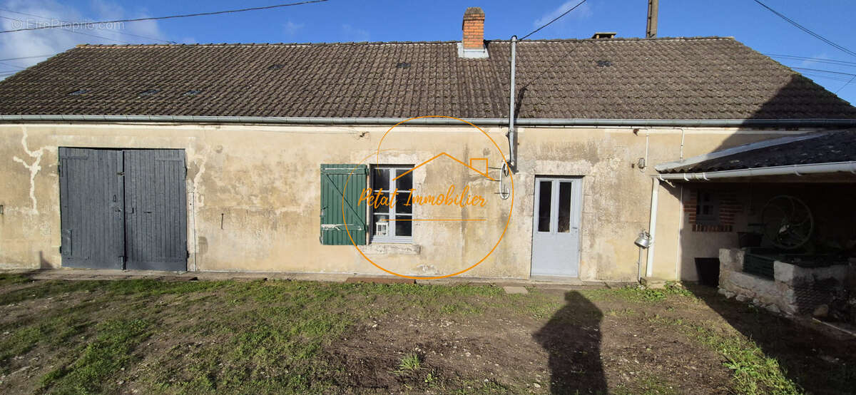 Maison à HUISSEAU-SUR-MAUVES