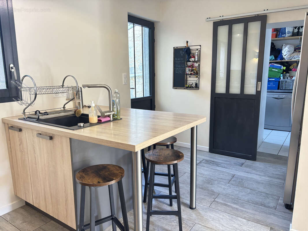 Maison à MAGNAC-SUR-TOUVRE