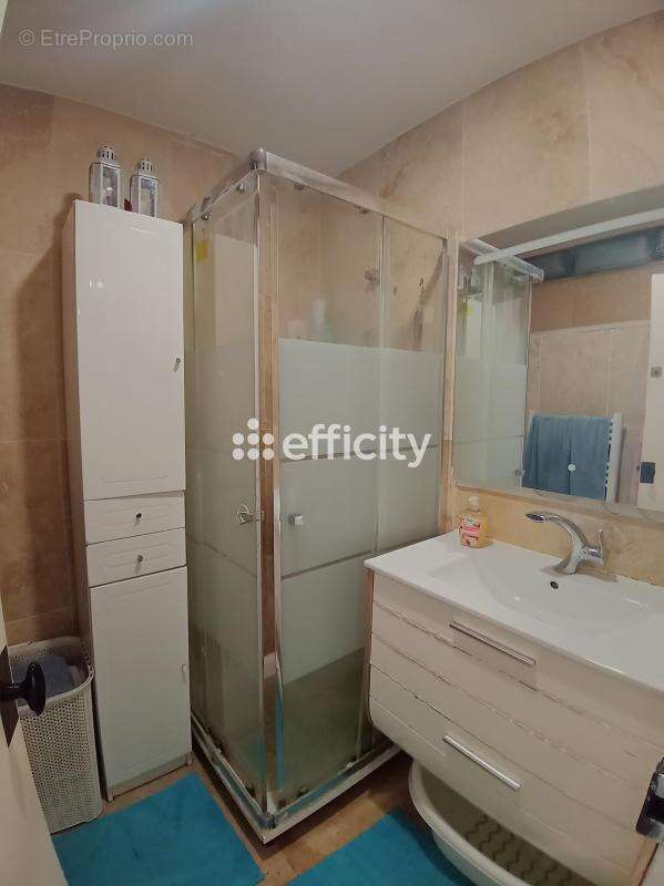 Appartement à LE PONTET