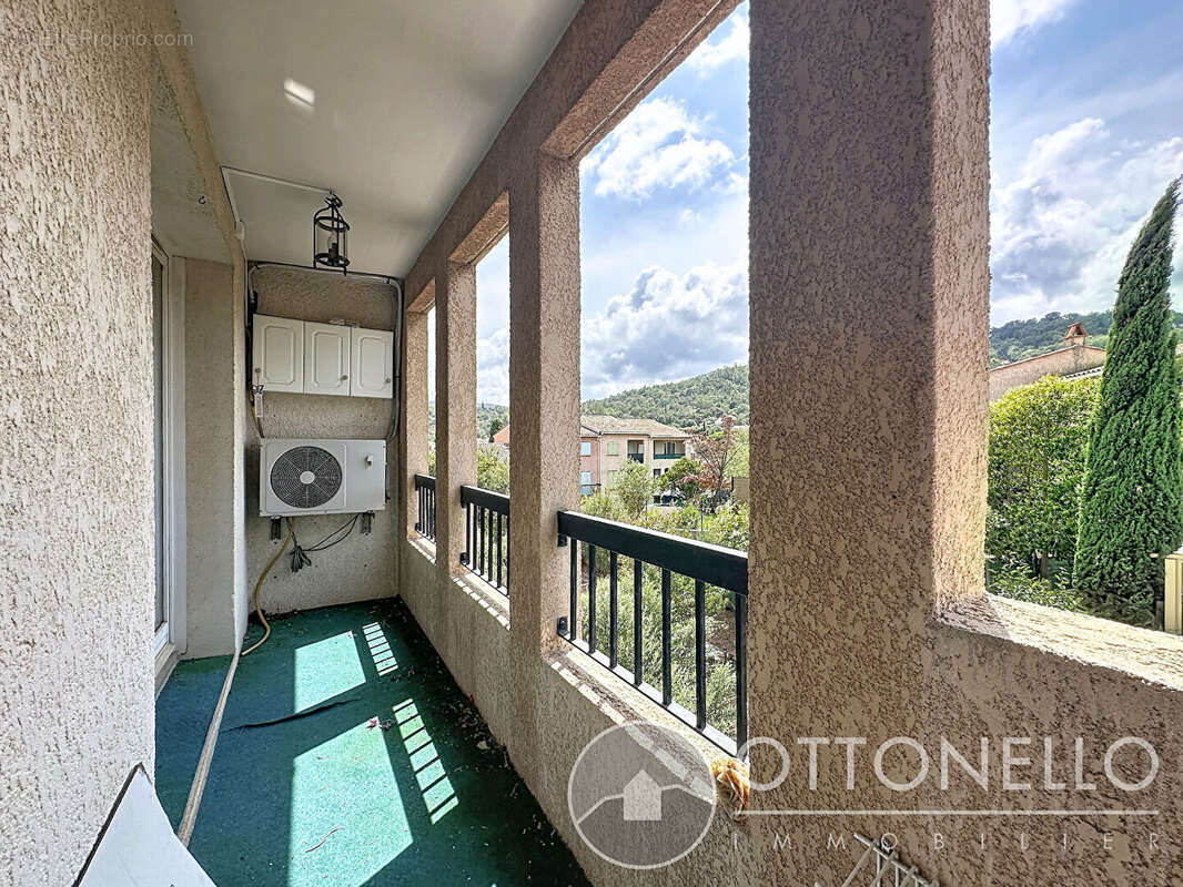 Appartement Roquebrune Sur Argens 4 pièces 73.58 m2 avec balcons, cave et parking extérieur - photo 5