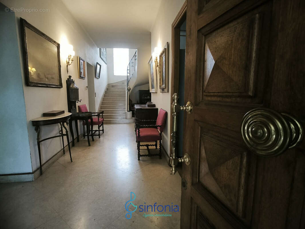 Maison à SAINT-PAUL-LES-FONTS