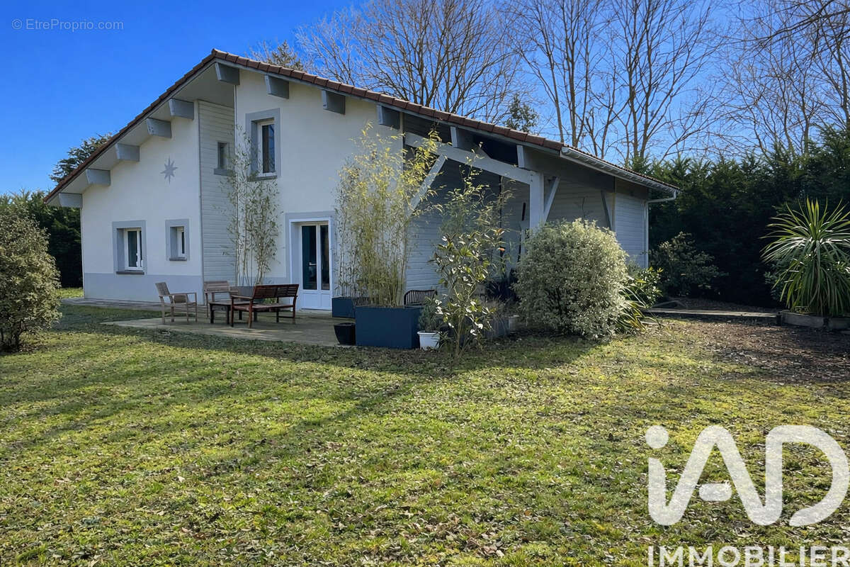 Photo 2 - Maison à SAINTE-EULALIE-EN-BORN