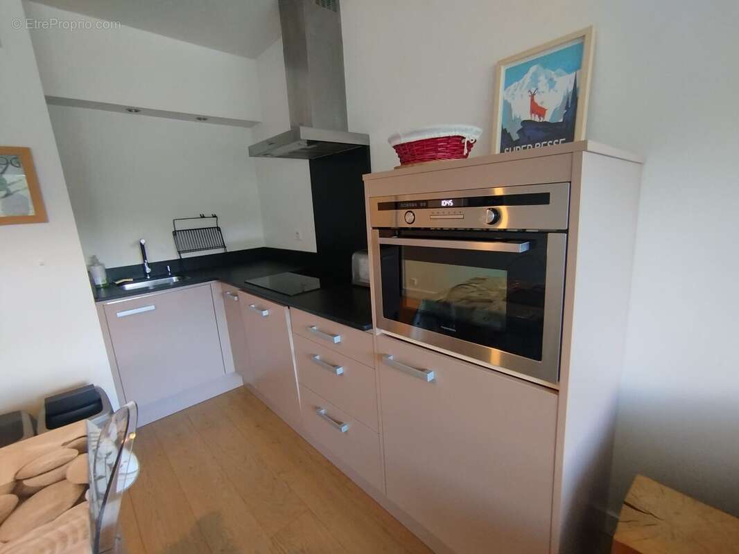 Appartement à BESSE-ET-SAINT-ANASTAISE