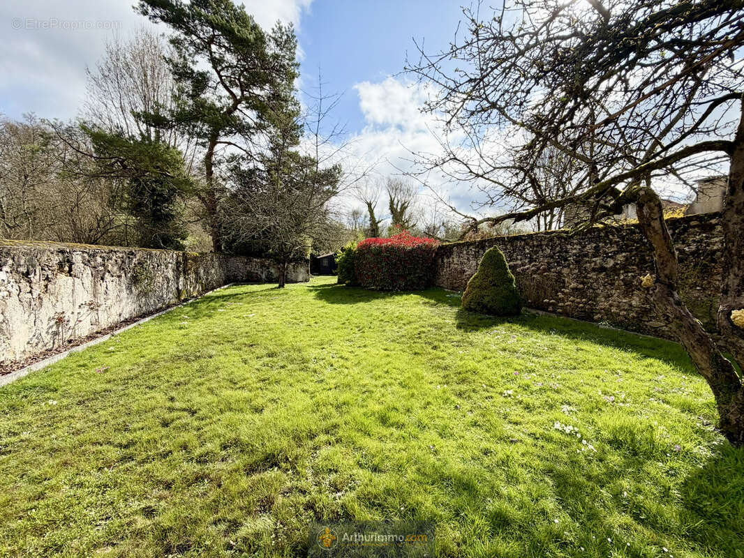 Maison à LA FERTE-SOUS-JOUARRE