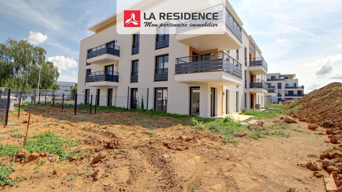 Appartement 67 m² à Les Clayes-Sous-Bois  - photo 3