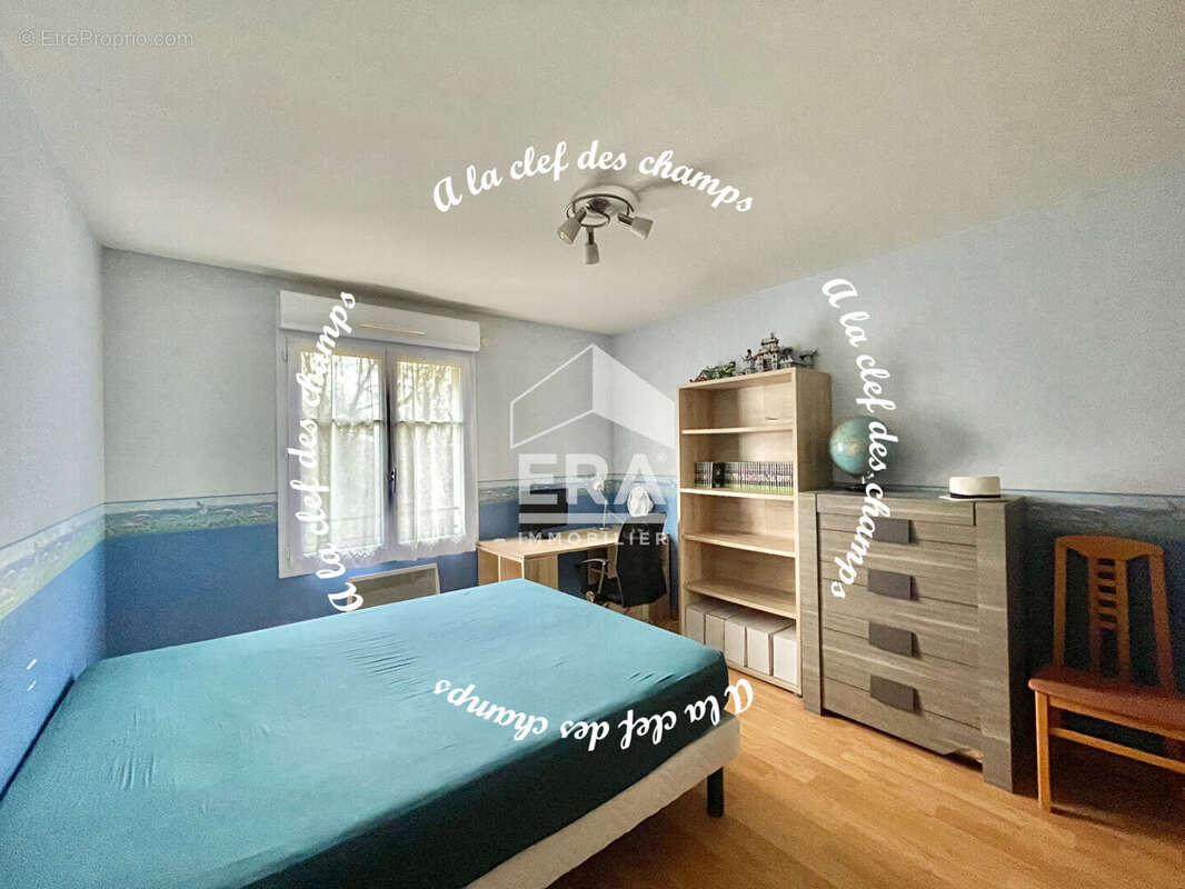 Maison à LES MOLIERES