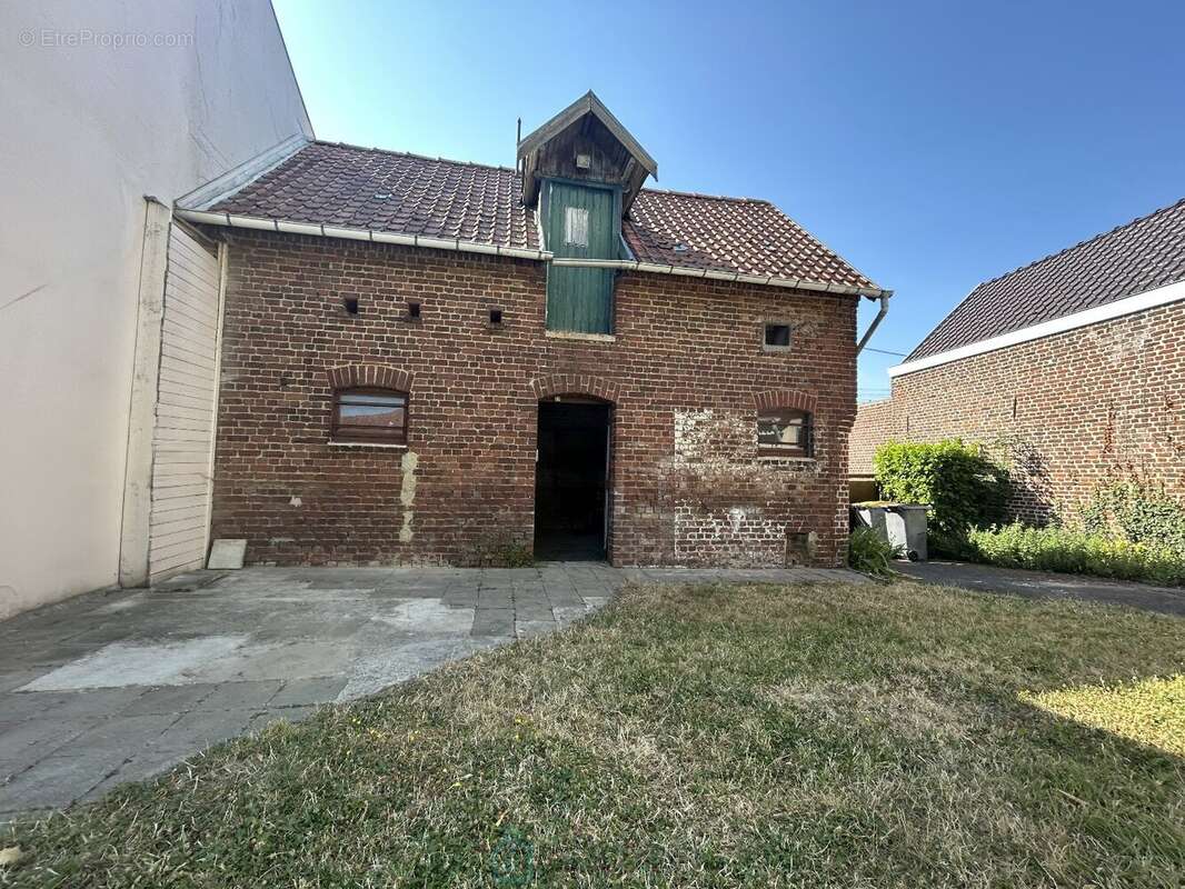 Jolie maison de campagne avec grange  et garage - photo 20