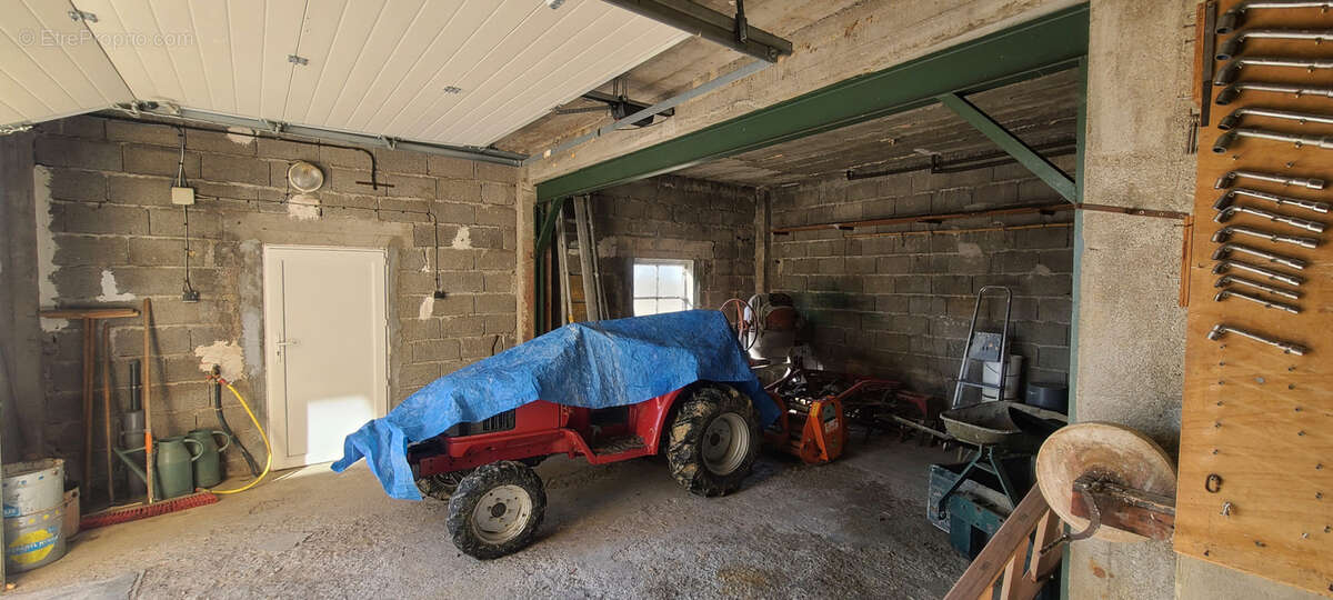 Maison à SAINT-AMBROIX