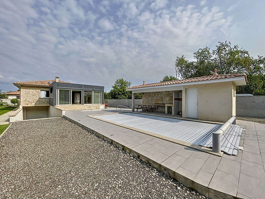 Maison à MERIGNAC