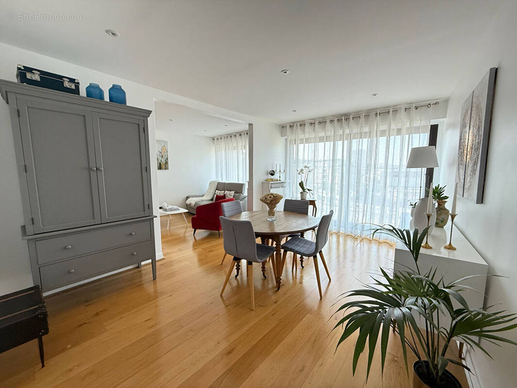 Appartement à CHATILLON