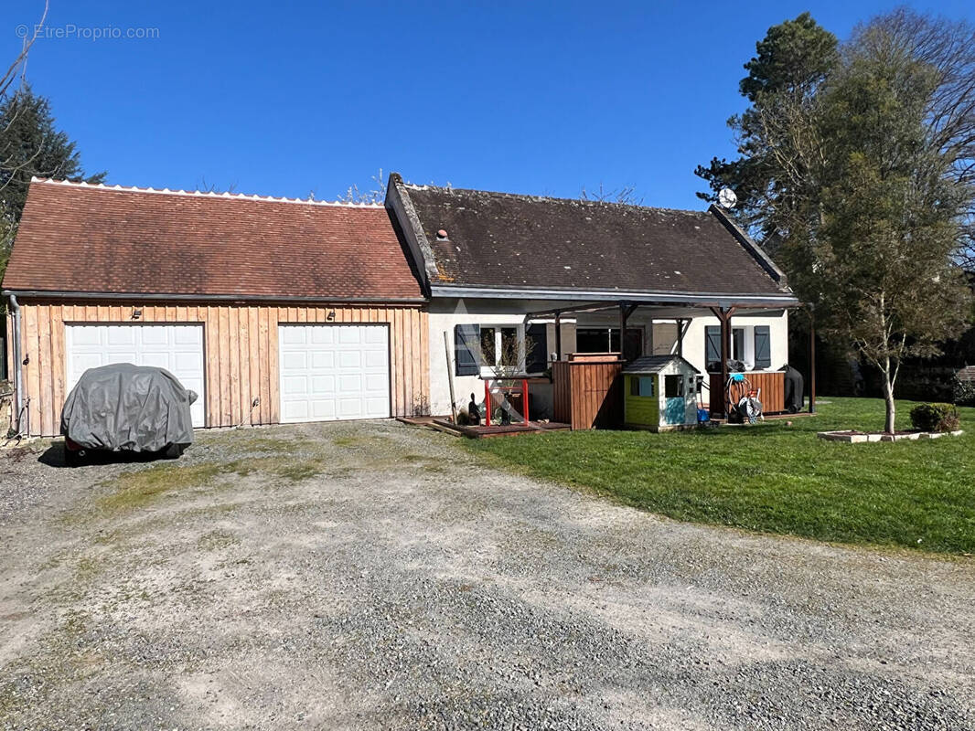 Maison à MONTRICHARD