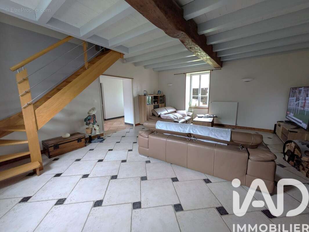 Photo 6 - Maison à CORME-ROYAL