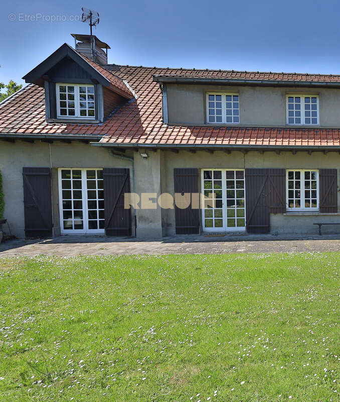 Appartement à MERIGNIES