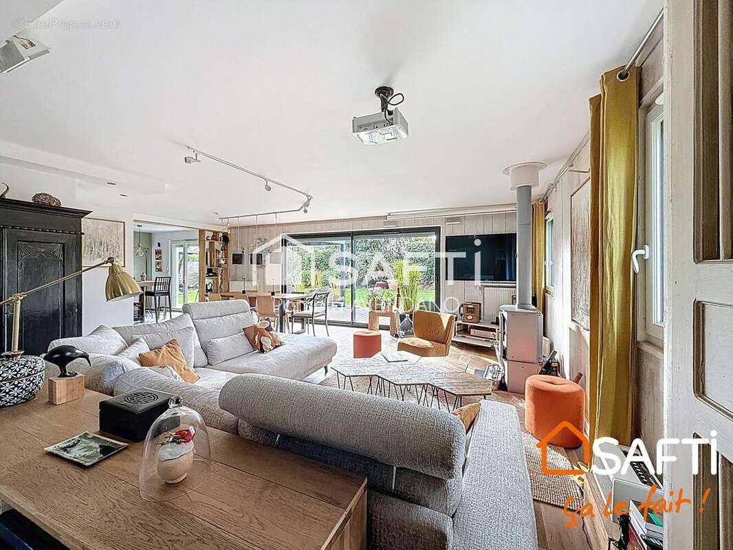 Photo 5 - Maison à LESIGNY