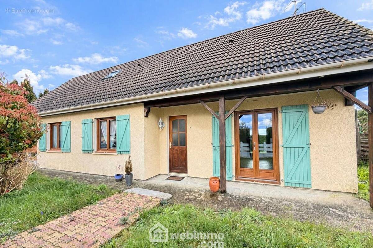 Joli pavillon avec commodités de plain pied - Maison à FRESSANCOURT