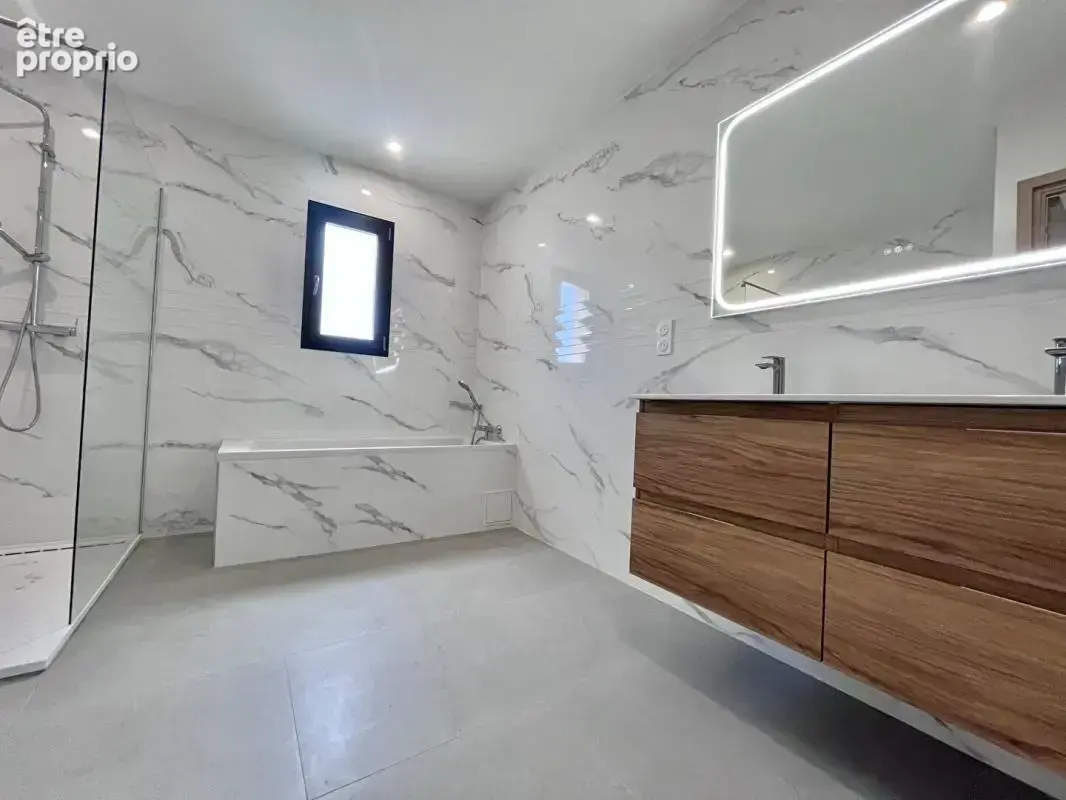 Magnifique maison neuve de 130 m²  en R+1 sur un terrain 3 faces piscinable sans vis-à-vis - photo 18