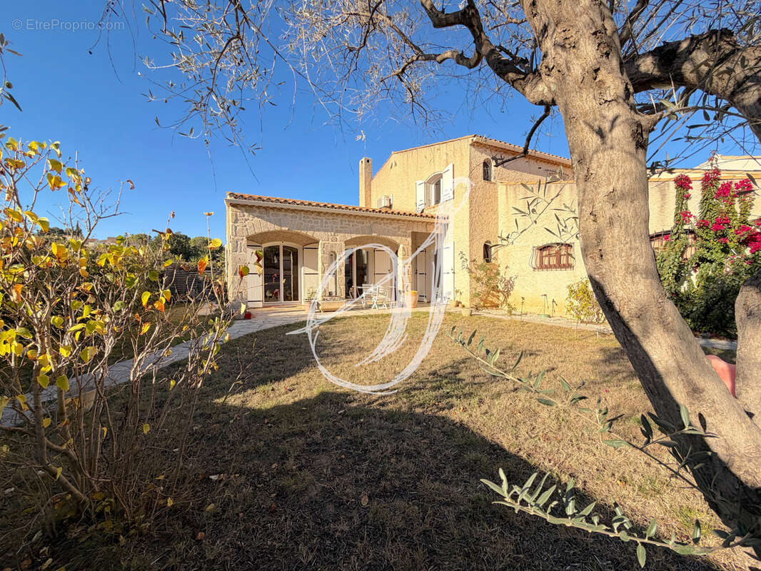 Maison à SAINT-GEORGES-D&#039;ORQUES