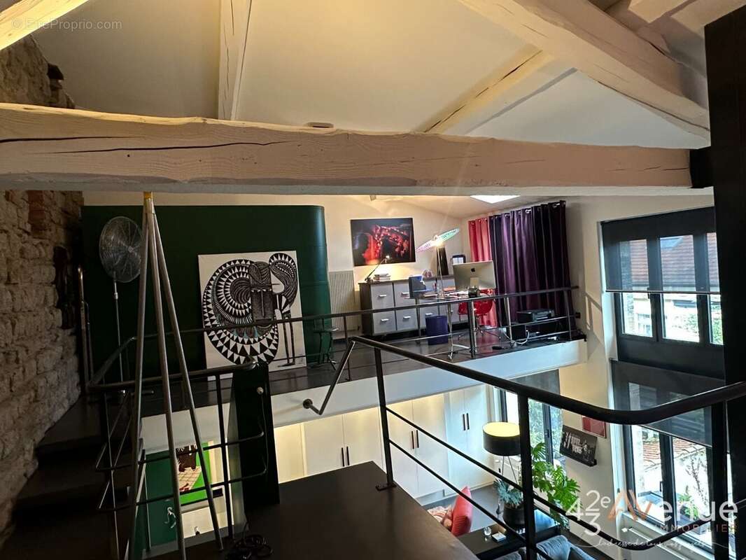 Appartement à SAINT-ETIENNE