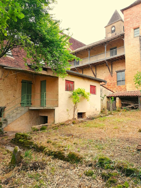 Maison en pierre avec jardin - photo 23