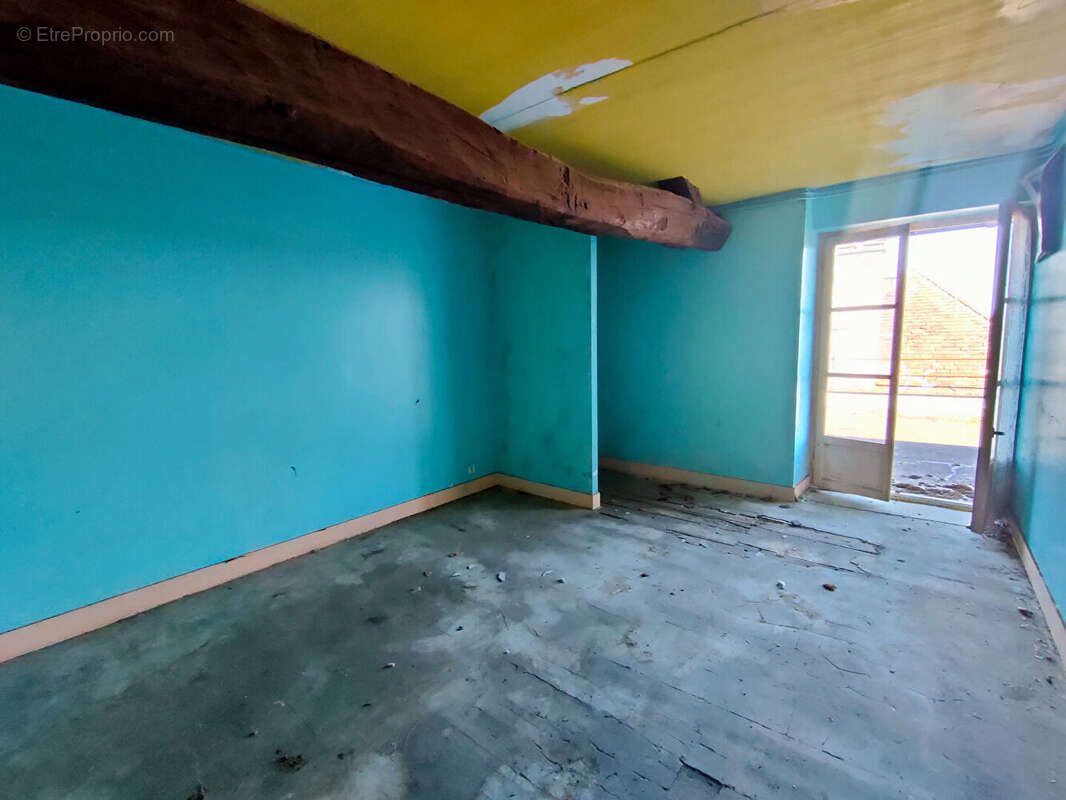 Maison à LA COQUILLE