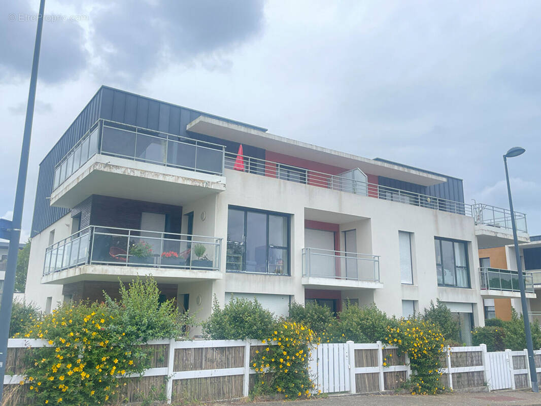 Appartement à LE RELECQ-KERHUON