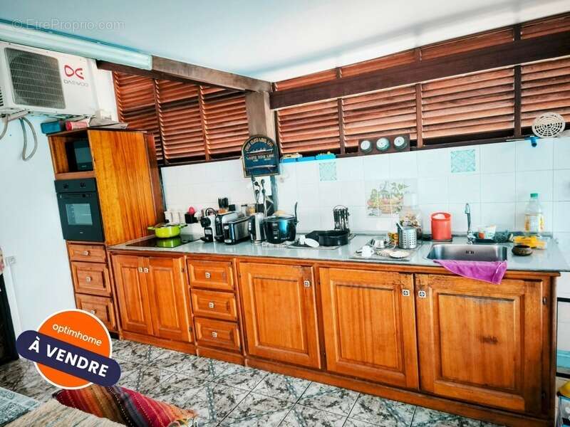 Maison à SAINT-LAURENT-DU-MARONI