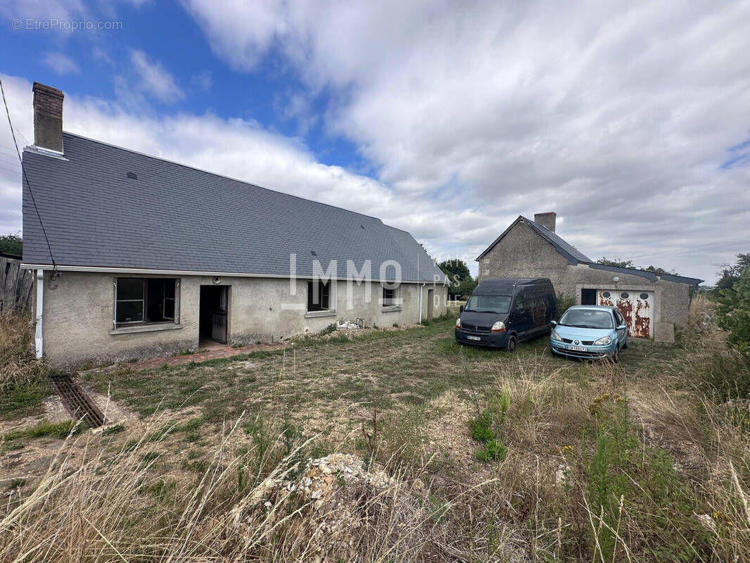 Maison à VOUVRAY-SUR-LOIR