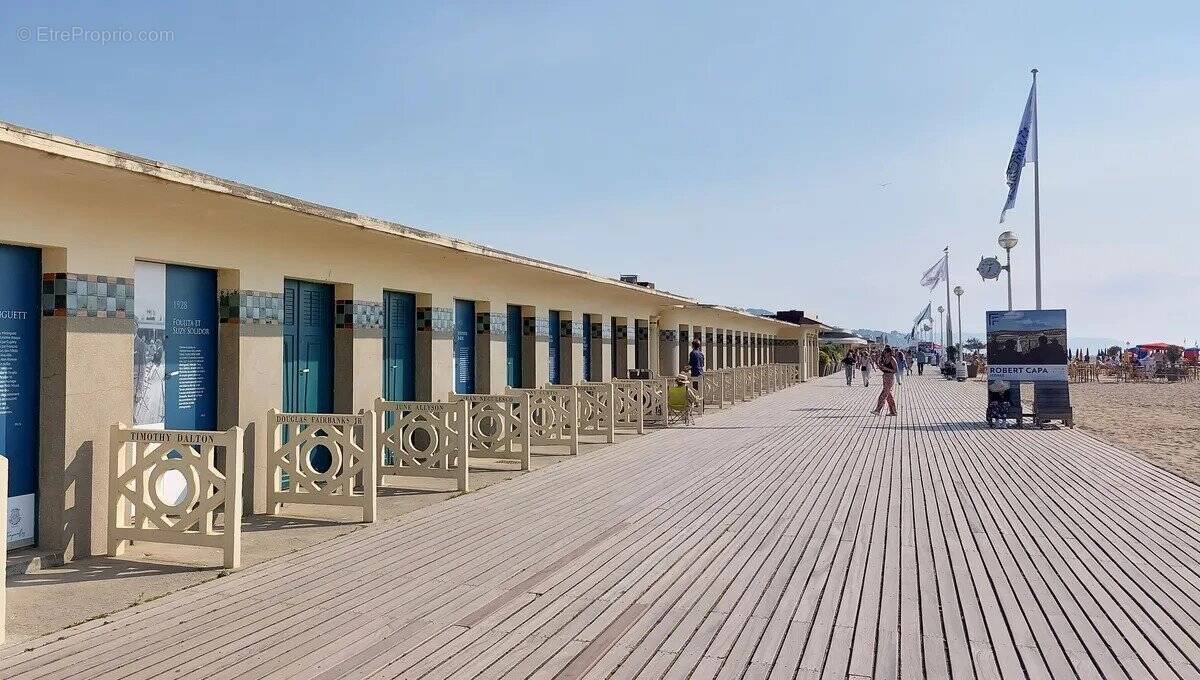 Appartement à DEAUVILLE